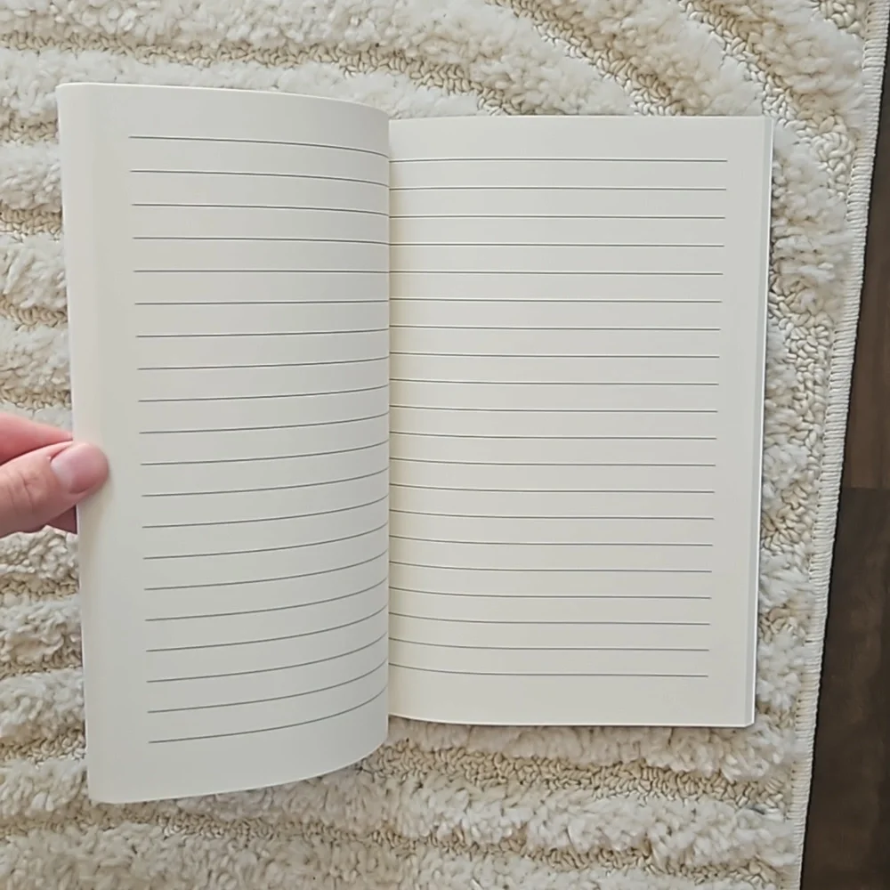 notebook - Picture 2 of 2